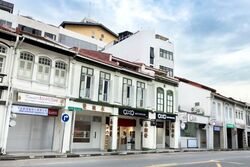 Jalan Besar (D8), Shop House #579699041